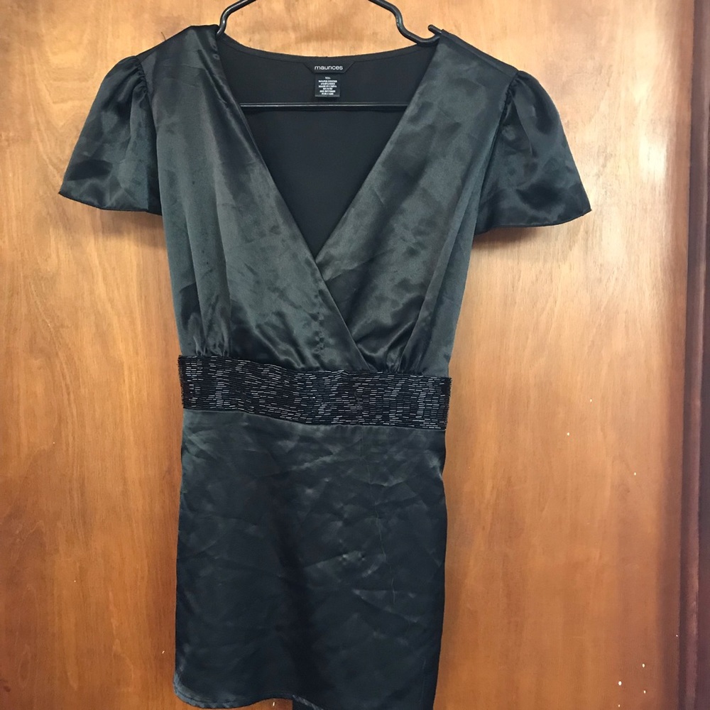 Silky tie back top